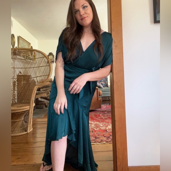 Express peacock emerald satin faux wrap gown - Picture 4 of 12